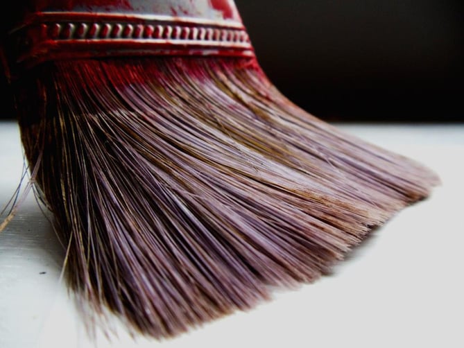 Featured image: paint brush 093KR9QR3D.jpg - Top 4 Places for Painting Professionals to Talk Shop Online