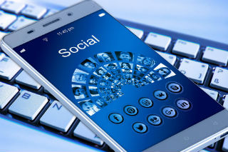 Featured image: socail med.jpg - The Top 5 Reasons to Use Social Media Marketing for Your Franchise Business