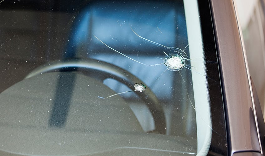 Featured image: NBR-FD_OUW_BenefitsofOwningWindowRepairFranchise_BlogPhoto_August_20190701 - Benefits of Owning a Glass Repair Franchise