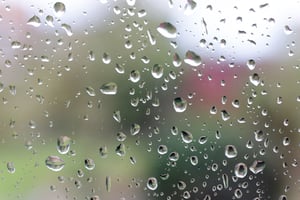 Rain on a pane of glass - Women in Glass: Why Female Entrepreneurs Should Get into the Glass Business