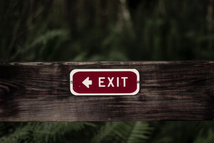 Featured image: exit - Why and how franchisees should set up an exit strategy