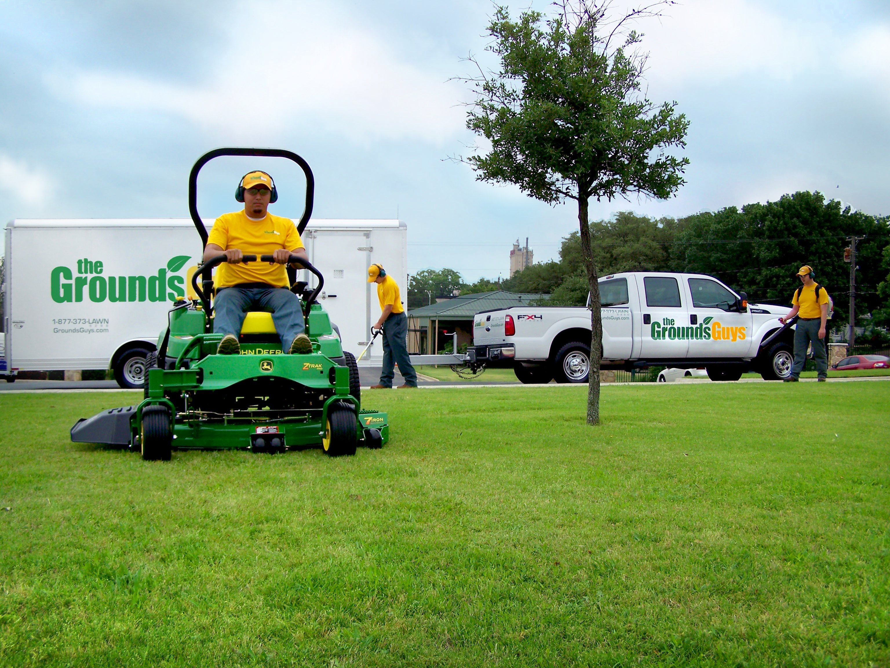 How to Start a Landscaping Business with The Grounds Guys